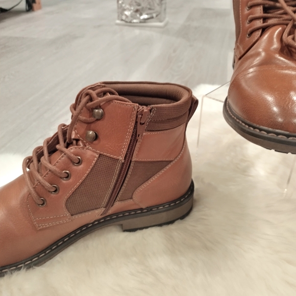 Men's Steve Madden Brown Side Zip Boots Size 11 - Picture 9 of 9